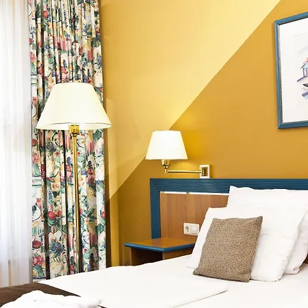 Hotel Sunday Hotel And Spa Wismar 4*