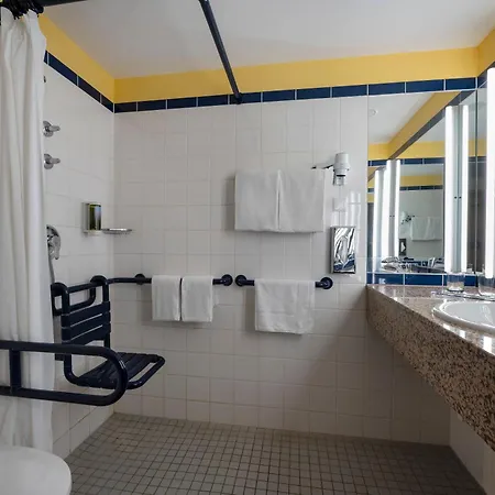 Sunday Hotel And Spa Wismar 4*